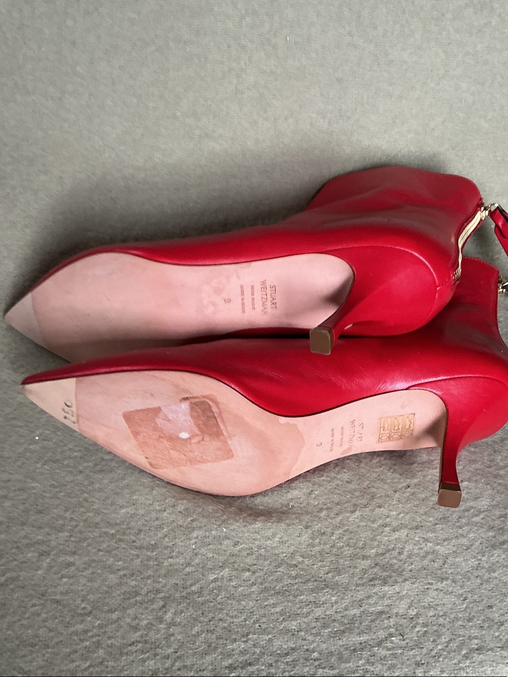 Stuart Weitzman Red Pointed Toe Leather Ankle Booties with Kitten Heel - Picture 4 of 10